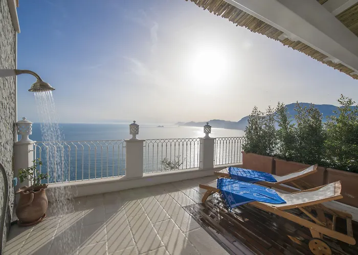 La Barbera Gæstehus Praiano